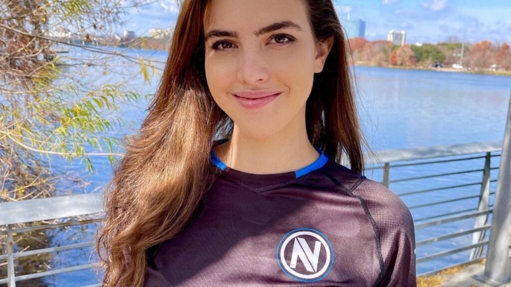 Chess and Variety Streamer alexandra botez