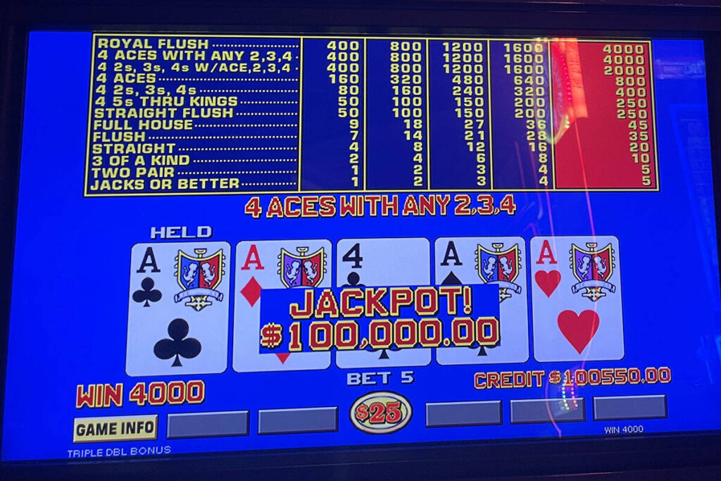 Jackpot hits at Caesars Palace on Las Vegas Strip