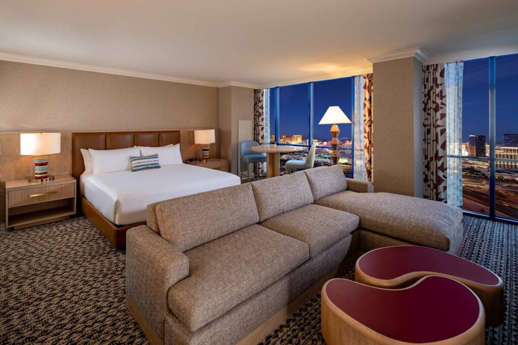 Rio renovations begin with some Brazilian flair — PHOTOS