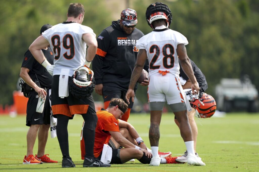 Cincy Bengals QB Joe Burrow Sustains Calf Injury