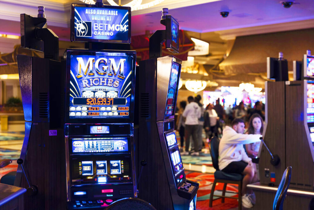 Las Vegas Strip gaming win boosts state’s September casino take by 1.7% | Casinos & Gaming